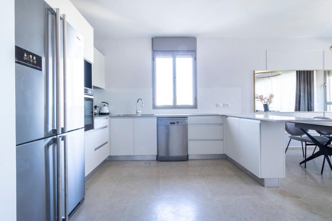 The Haneviim Suites - Isrentals Jerozolima Zewnętrze zdjęcie