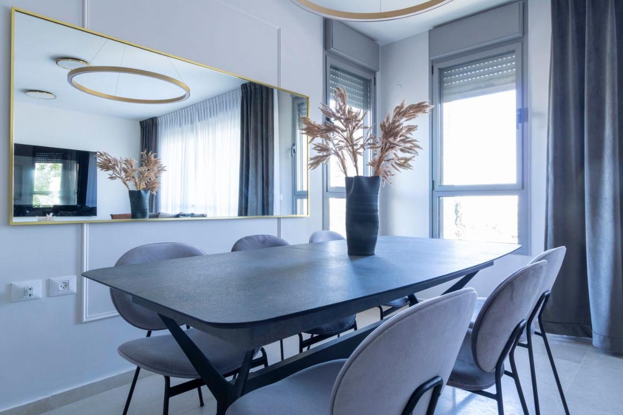 The Haneviim Suites - Isrentals Jerozolima Zewnętrze zdjęcie