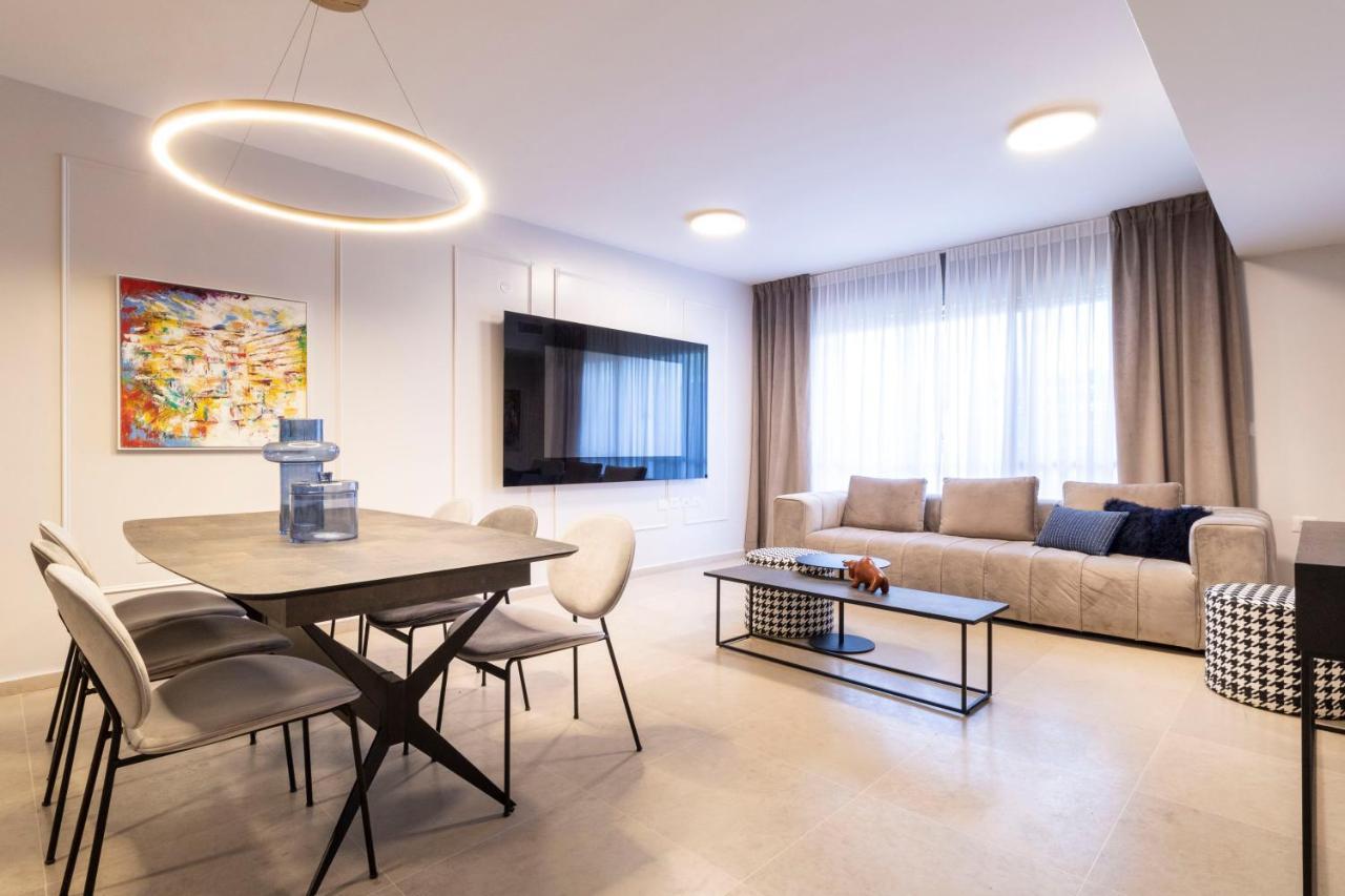 The Haneviim Suites - Isrentals Jerozolima Zewnętrze zdjęcie